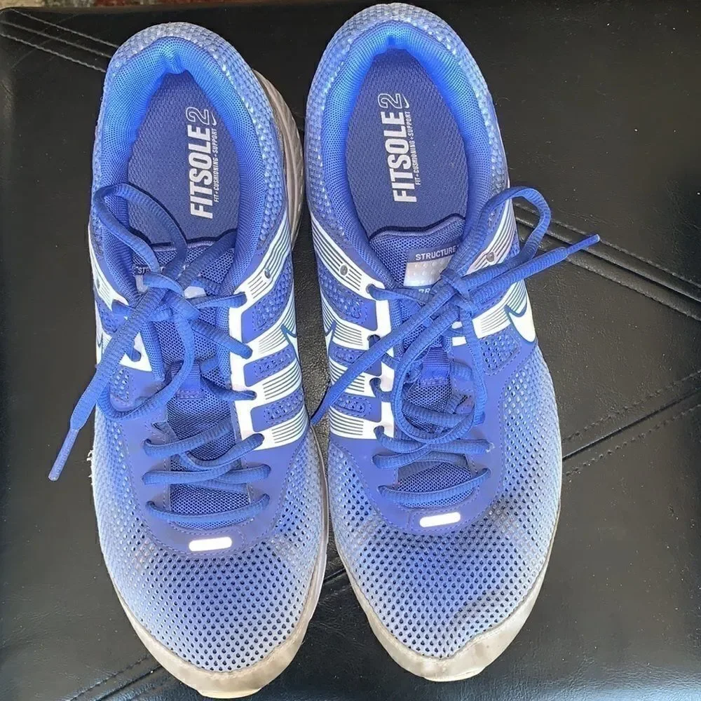 EUC WOMEN’S NIKE FITSOLE 2 SIZE 11.5 RUNNING SHOES